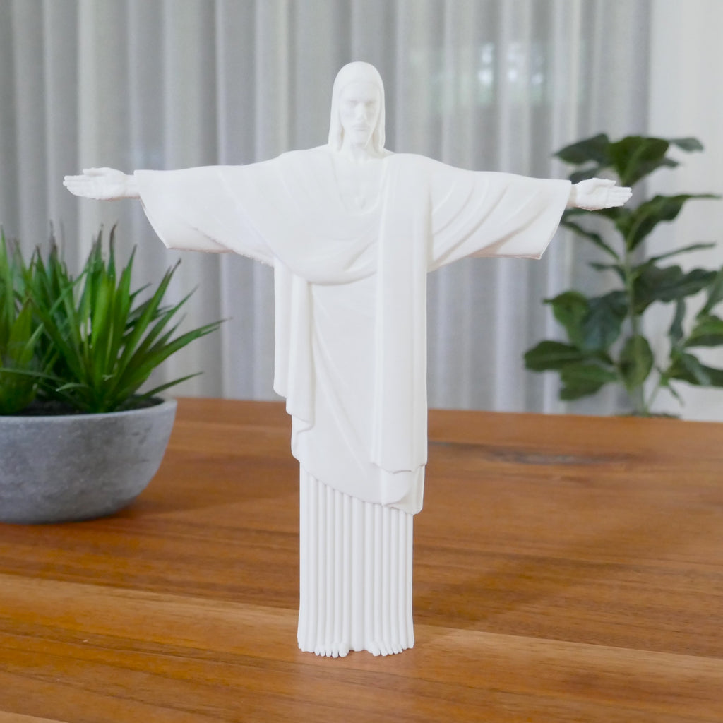 Christ the Redeemer Figurine – Symbol of Faith & Salvation