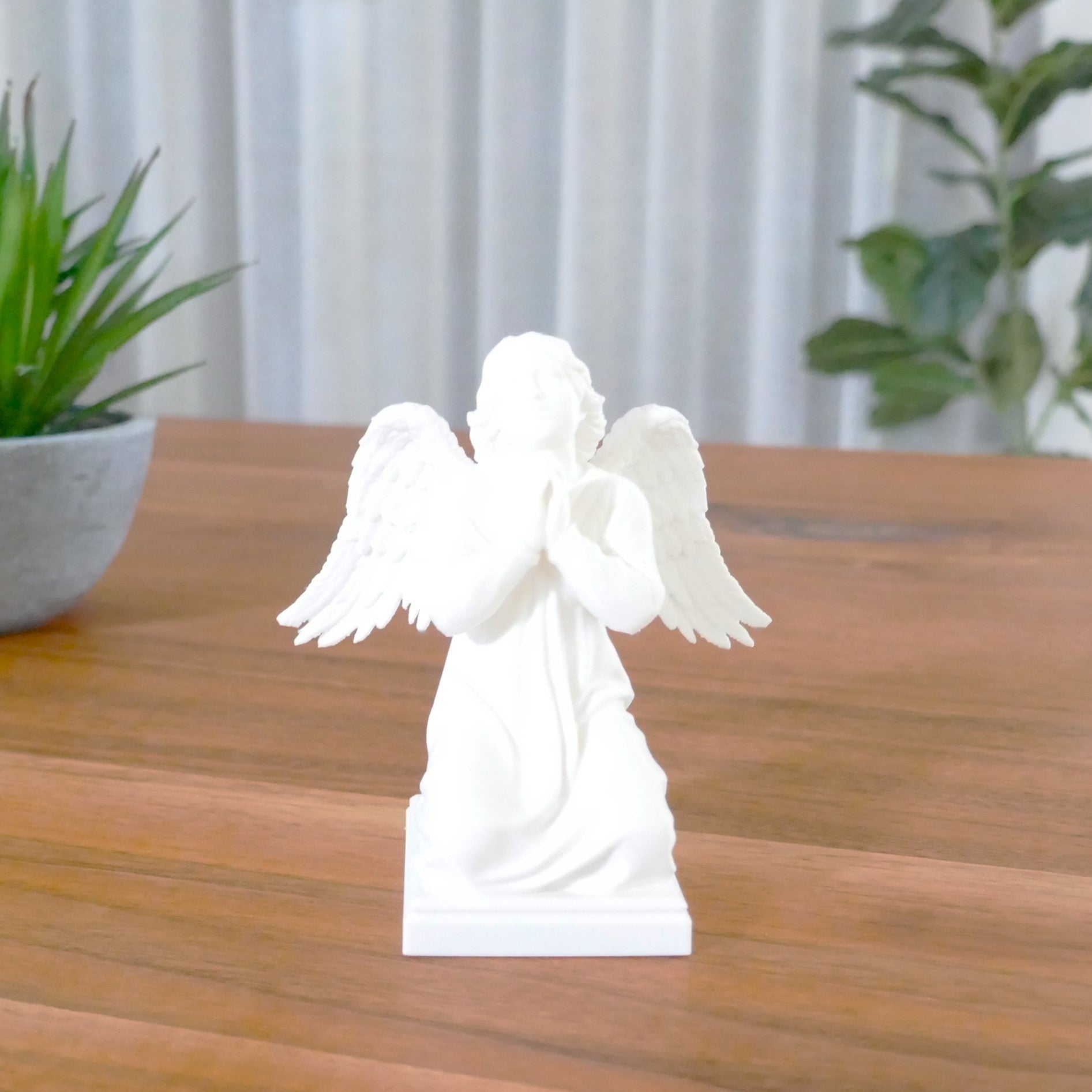 Kneeling Guardian Angel in Prayer – Inspirational Faith Décor - Printform